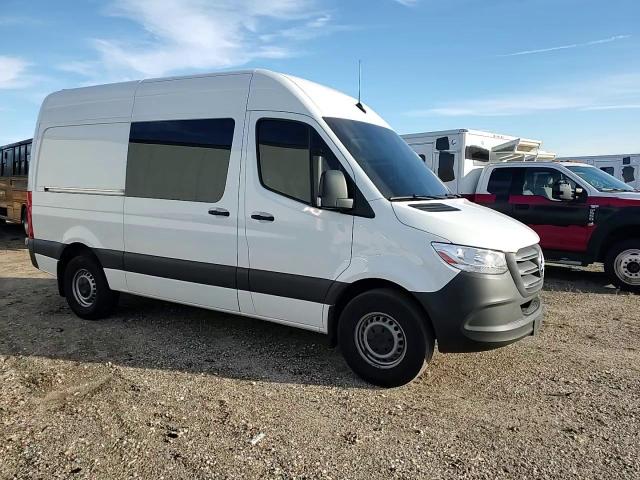 2021 Mercedes-Benz Sprinter 2500 VIN: W1Y4EBHY8MT068183 Lot: 92831155
