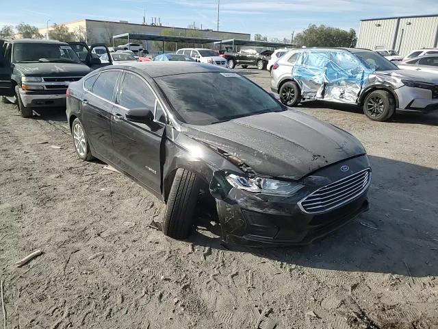 2019 Ford Fusion Se VIN: 3FA6P0LU2KR262891 Lot: 92419385