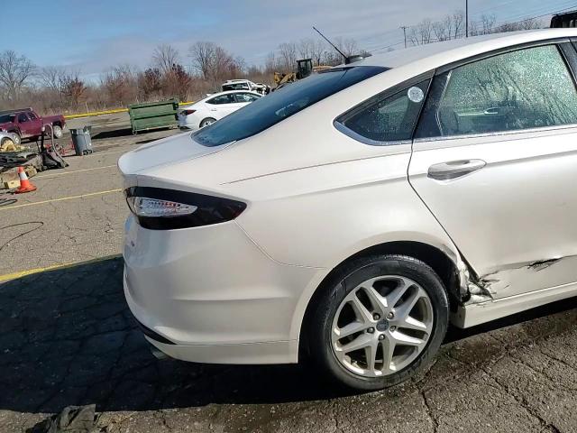 2014 Ford Fusion Se VIN: 3FA6P0H71ER390076 Lot: 92107835