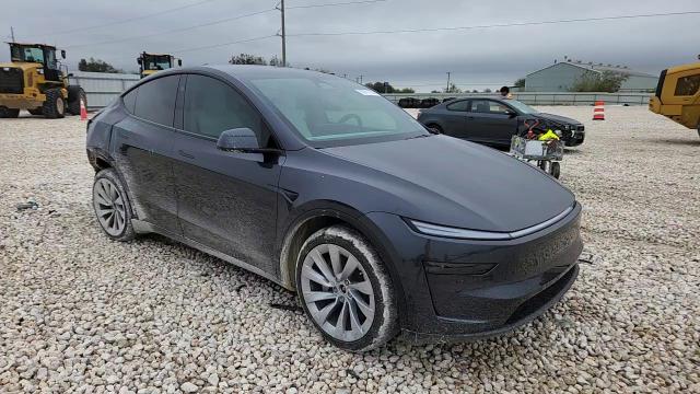 2026 Tesla Model Y VIN: 7SAYGDEE1TA465788 Lot: 93012735