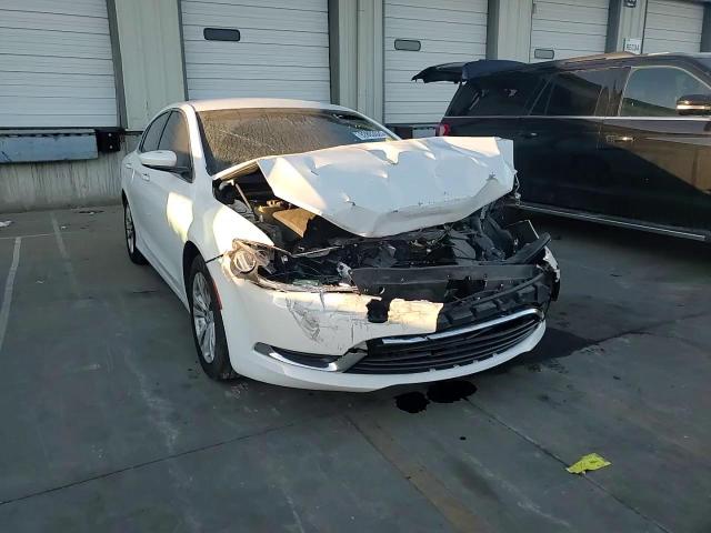 2016 Chrysler 200 Limited VIN: 1C3CCCAB1GN142042 Lot: 92803525