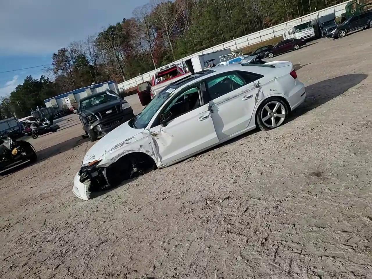 Фото: WAUBFGFF1F1003890