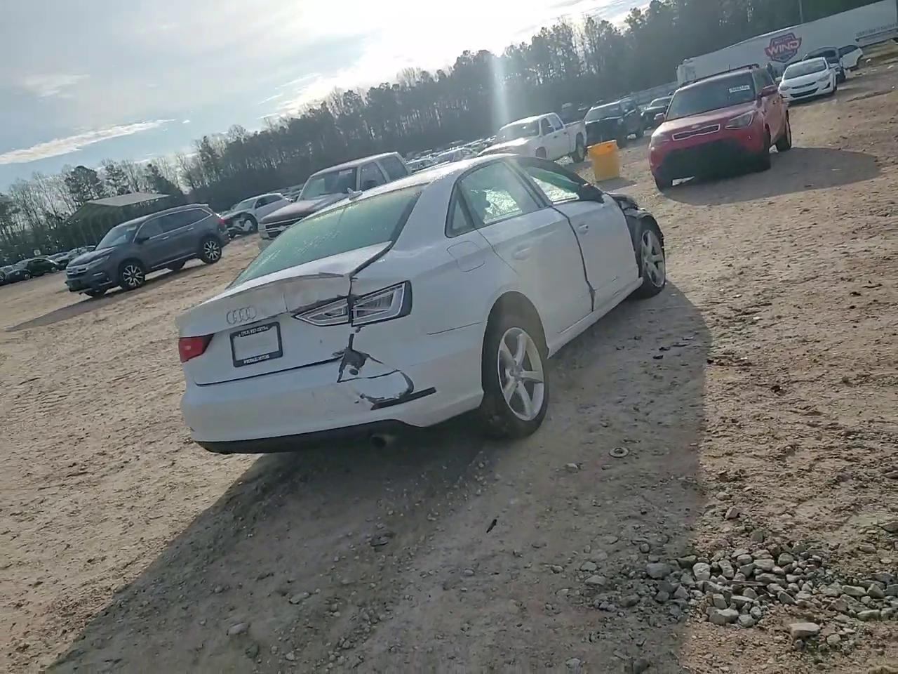 Фото: WAUBFGFF1F1003890