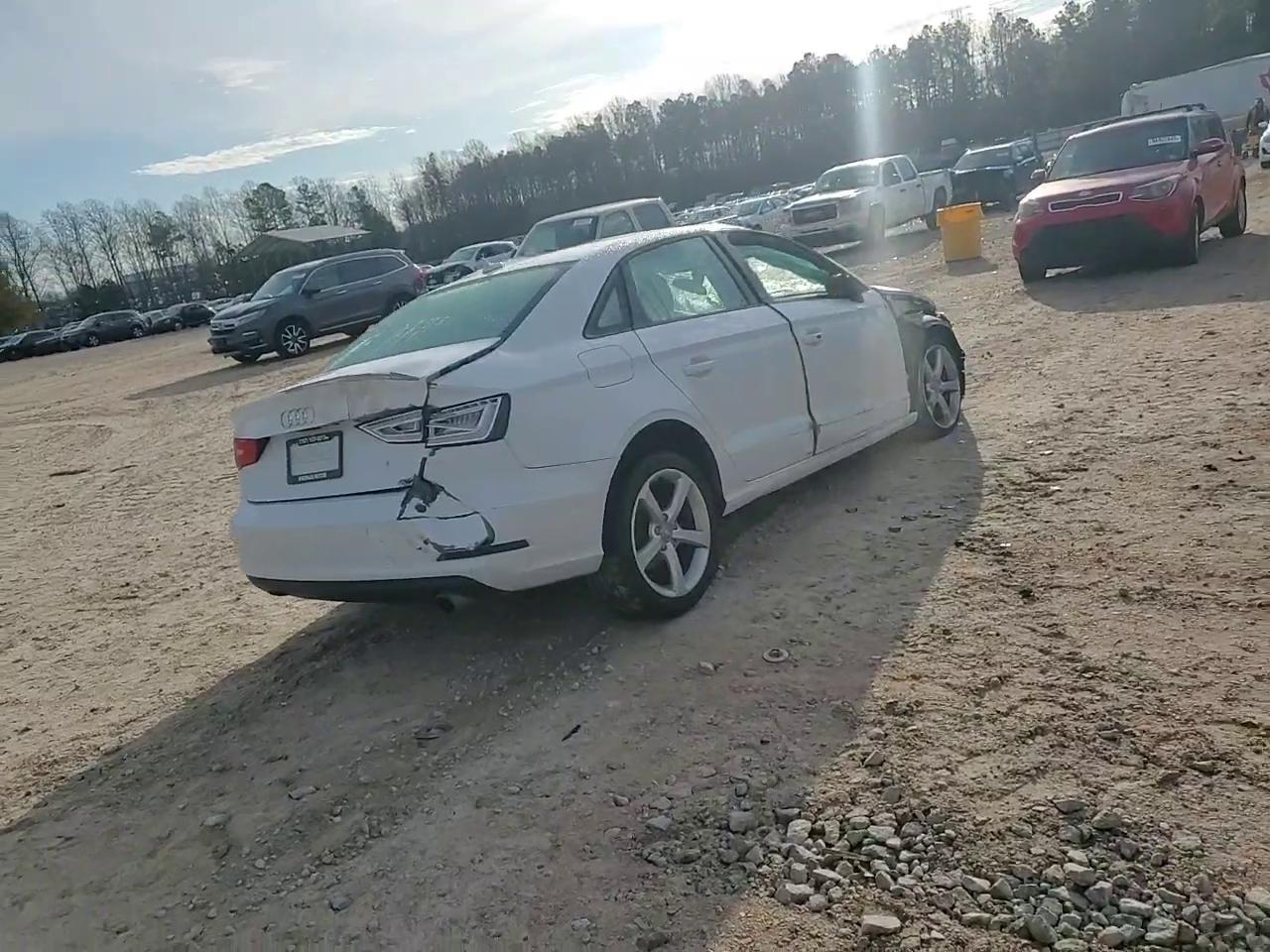 Фото: WAUBFGFF1F1003890