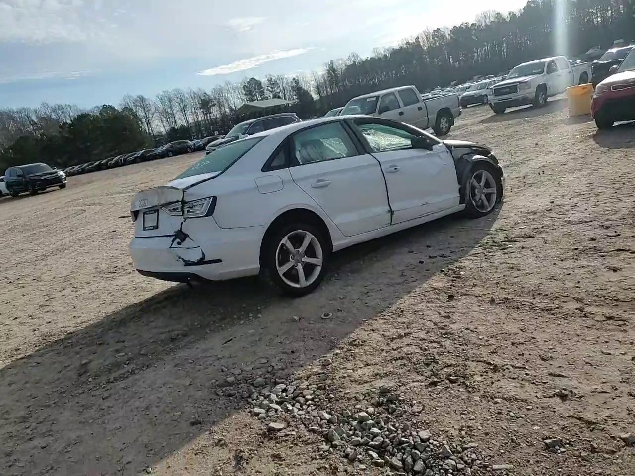 Фото: WAUBFGFF1F1003890