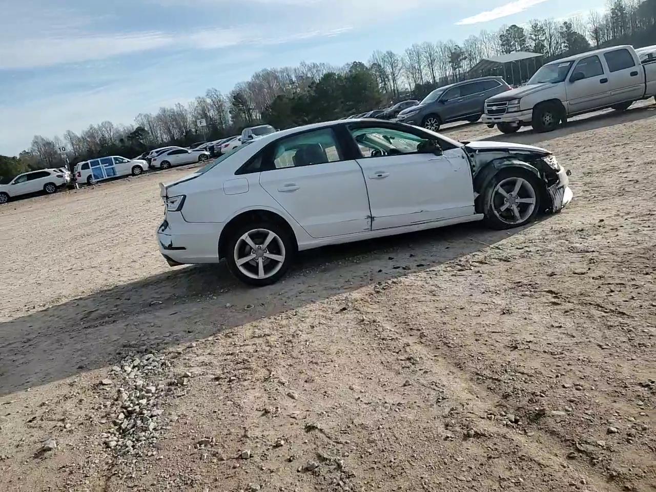 Фото: WAUBFGFF1F1003890