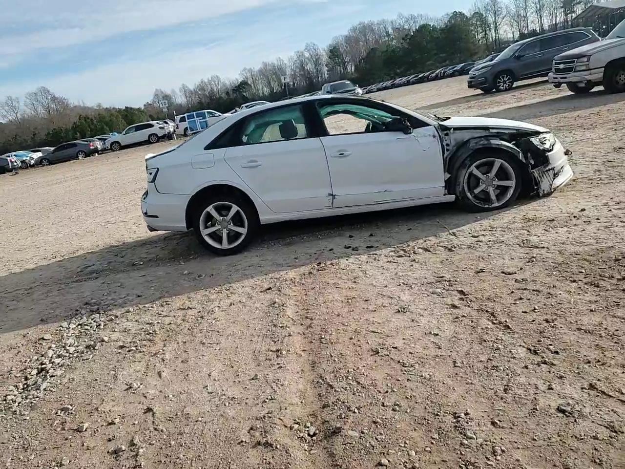 Фото: WAUBFGFF1F1003890