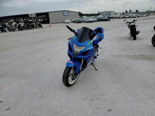 2005 Suzuki Gsx-R600 K VIN: JS1GN7CA452103733 Lot: 92910395