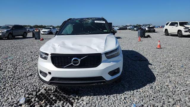 2021 Volvo Xc40 T5 R-Design VIN: YV4162UM9M2553572 Lot: 93784875