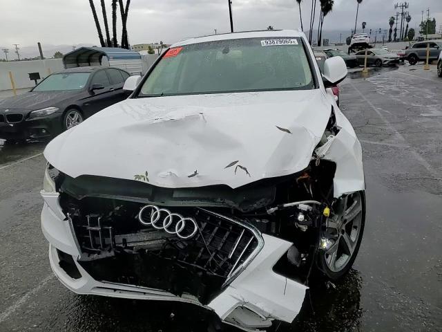 2014 Audi Q5 Tdi Premium Plus VIN: WA1CMAFP8EA070451 Lot: 93879065