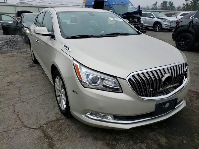 2016 Buick Lacrosse VIN: 1G4GB5GR6GF147095 Lot: 93190965