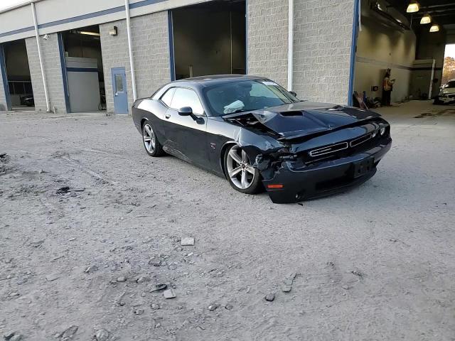 2017 Dodge Challenger R/T VIN: 2C3CDZBT0HH580651 Lot: 92827485