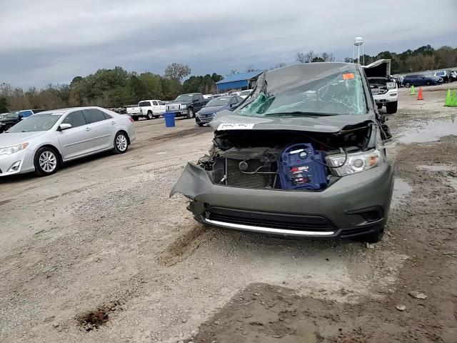 2012 Toyota Highlander Base VIN: 5TDZA3EH3CS018868 Lot: 94457445