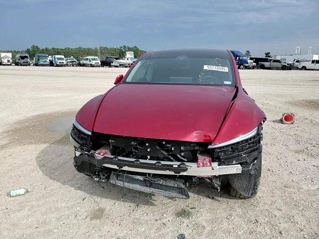 2026 Tesla Model Y VIN: 7SAYGDED0TA470309 Lot: 93713595