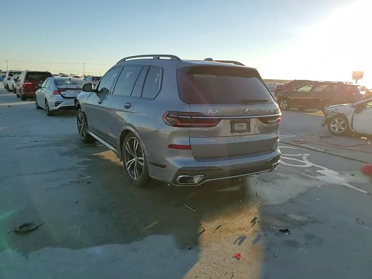 Фото: 5UX23EM00S9W65176