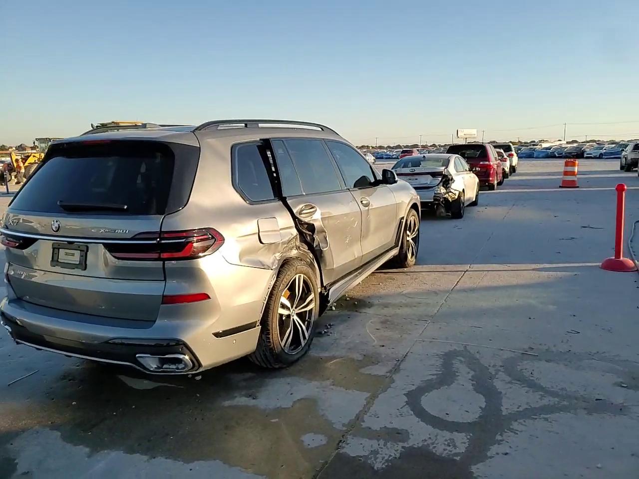 Фото: 5UX23EM00S9W65176