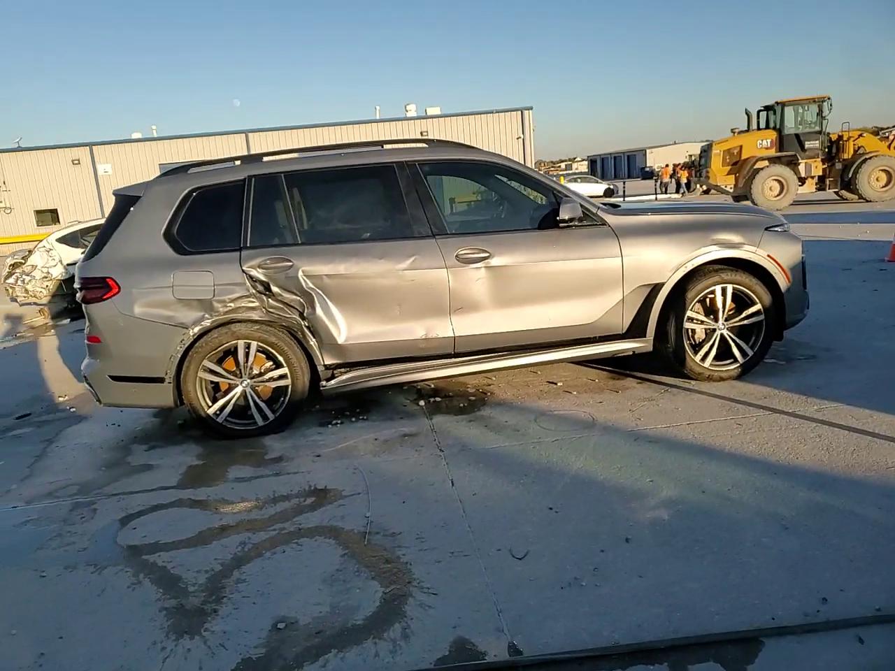 Фото: 5UX23EM00S9W65176