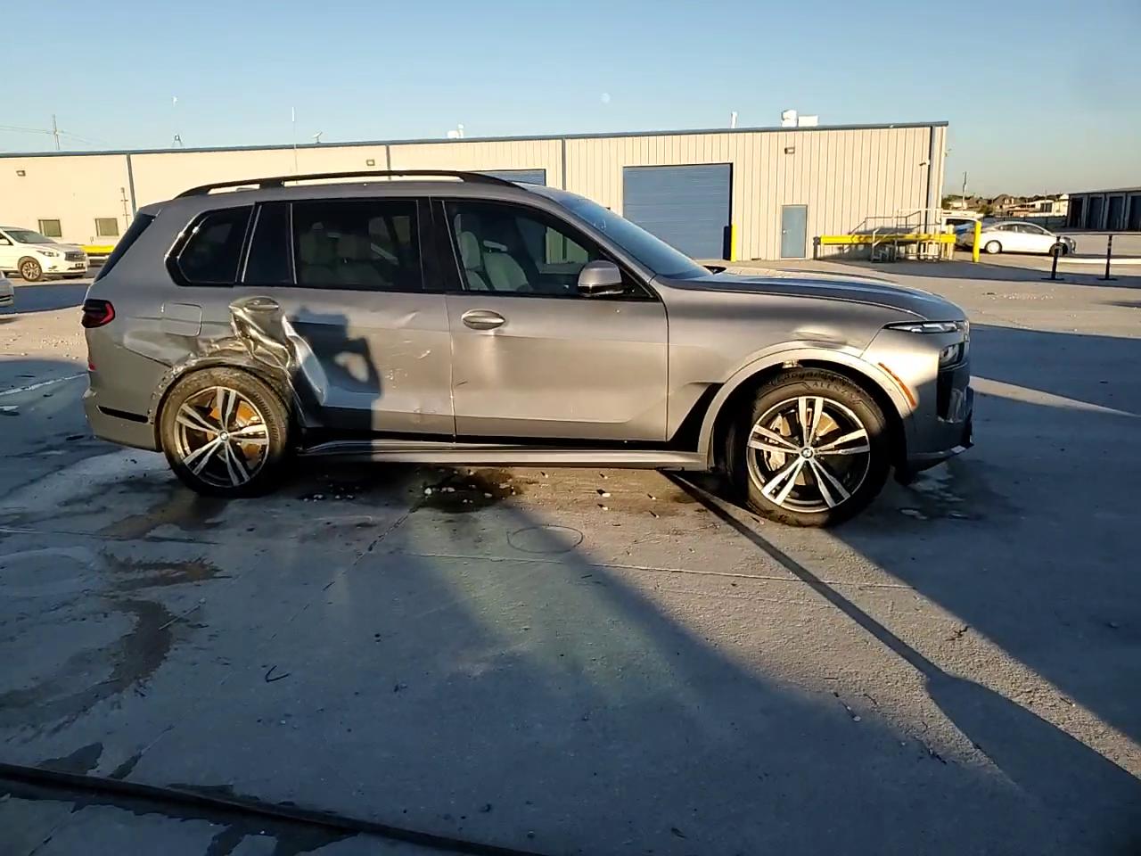 Фото: 5UX23EM00S9W65176