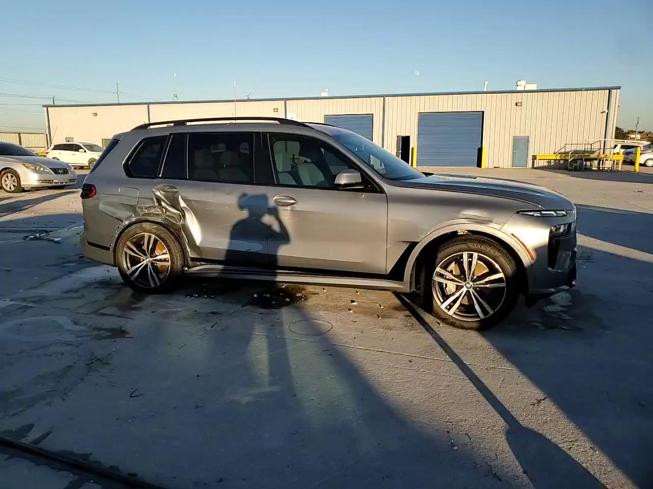 Фото: 5UX23EM00S9W65176