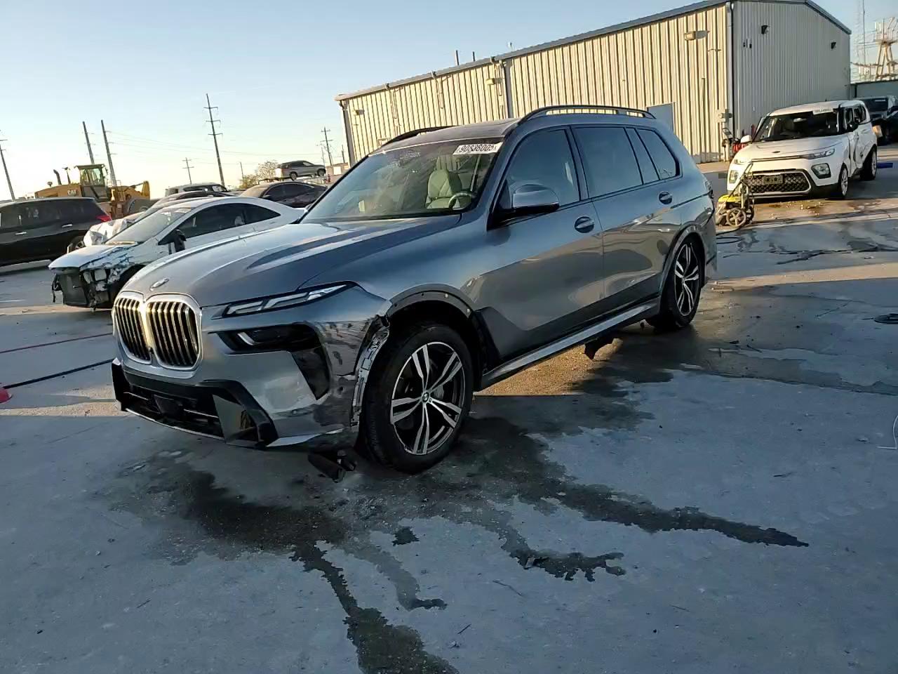 Фото: 5UX23EM00S9W65176