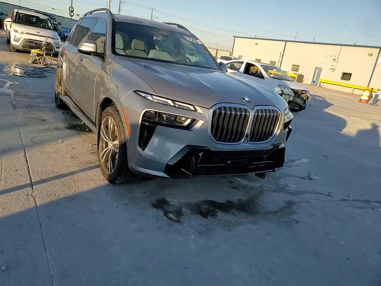 Фото: 5UX23EM00S9W65176