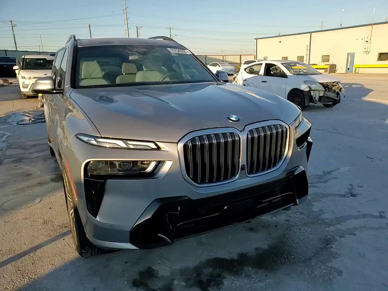 Фото: 5UX23EM00S9W65176