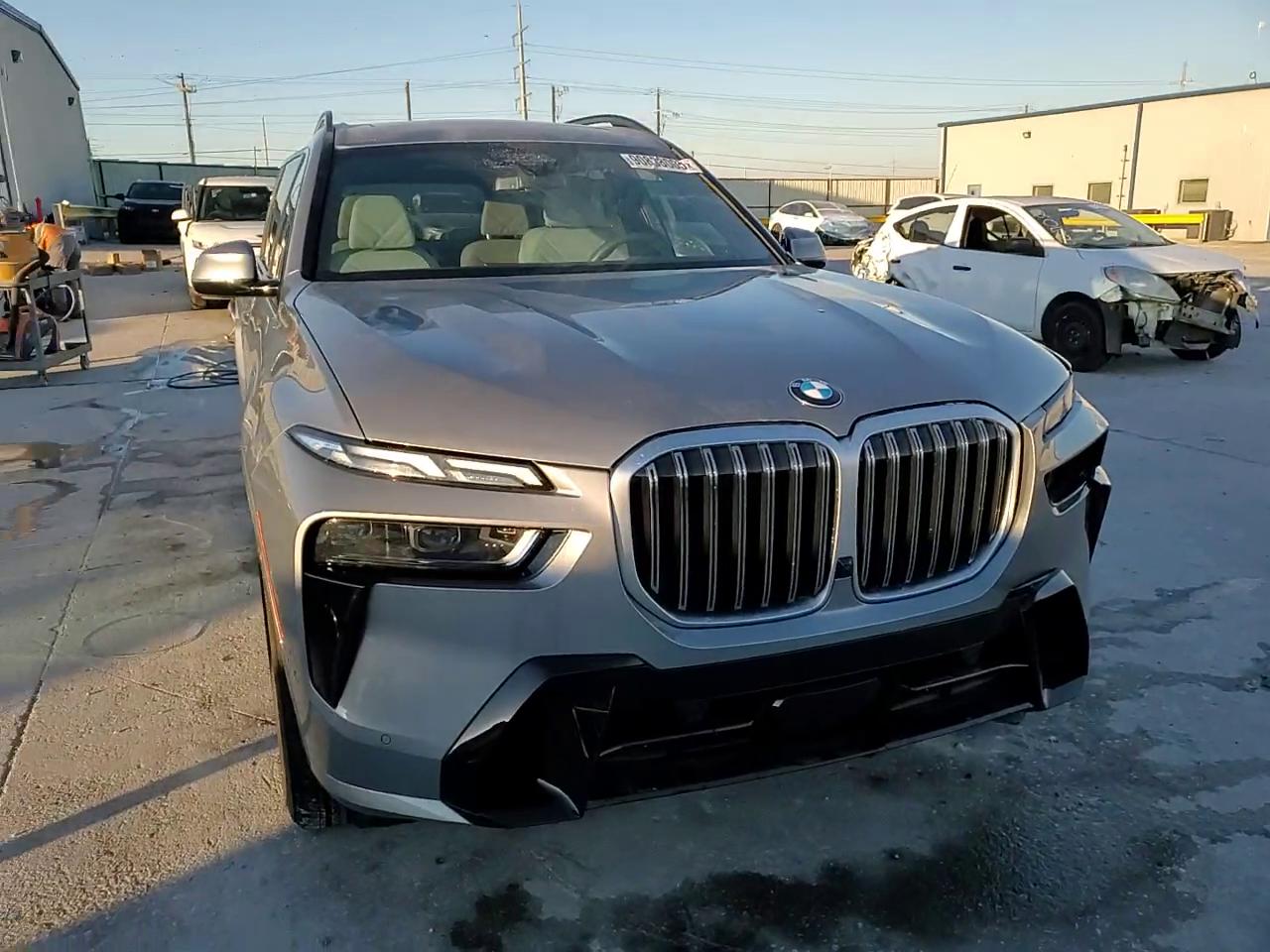 Фото: 5UX23EM00S9W65176