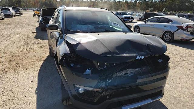 2019 Jeep Compass Limited VIN: 3C4NJCCB0KT676133 Lot: 93532925