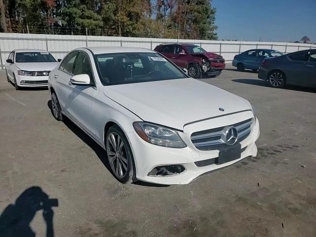 2017 Mercedes-Benz C 300 VIN: 55SWF4JB5HU186288 Lot: 90589405