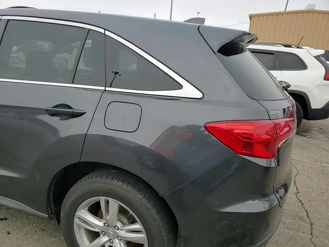 Фото: 5J8TB3H3XDL017353