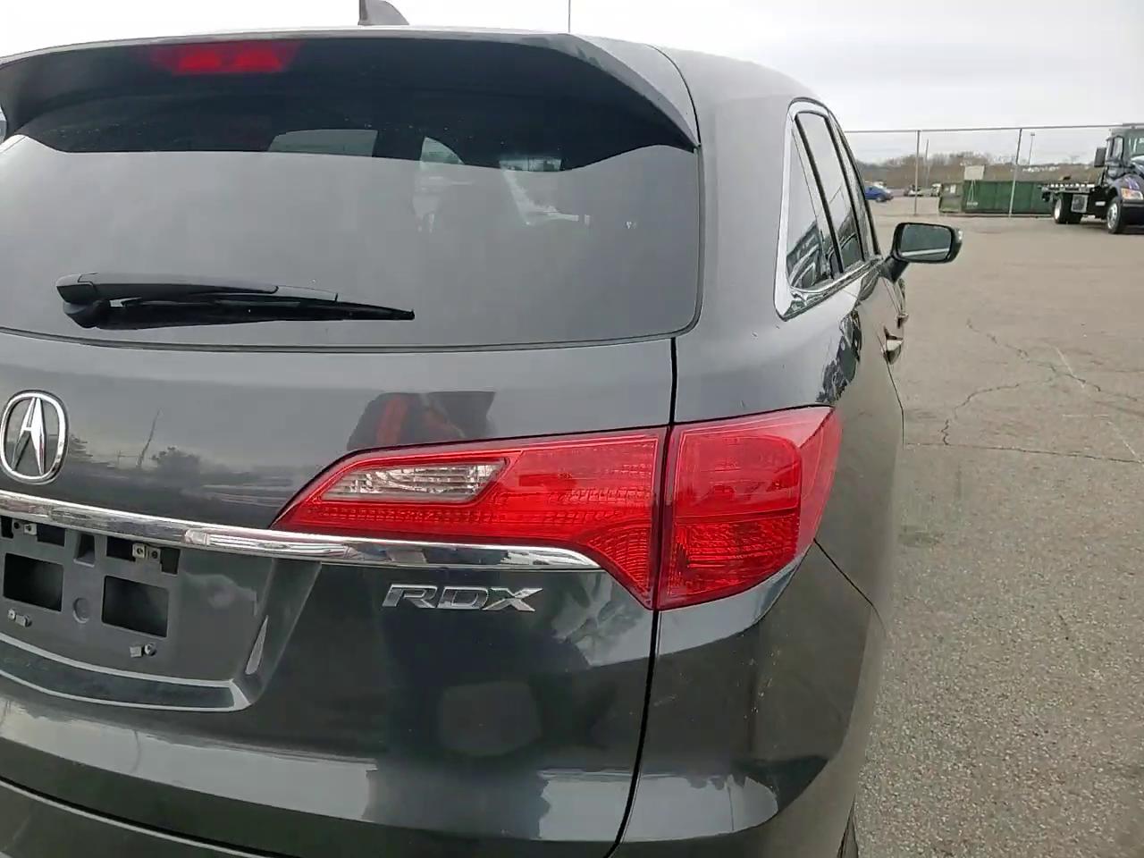 Фото: 5J8TB3H3XDL017353