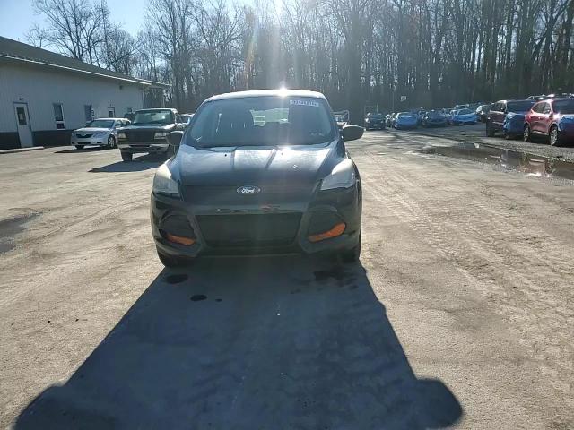 2013 Ford Escape S VIN: 1FMCU0F79DUC66925 Lot: 93405215
