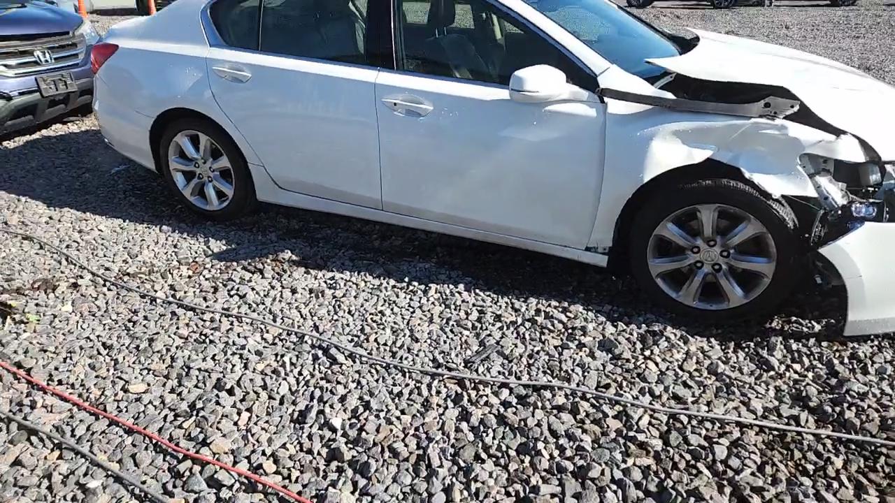 Фото: JH4KC1F37EC004445