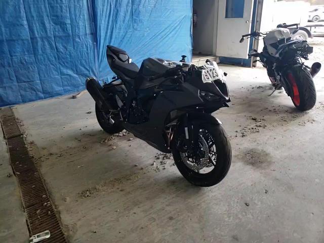 2025 Kawasaki Zx636 K VIN: JKBZXJK1XSA011086 Lot: 91238675