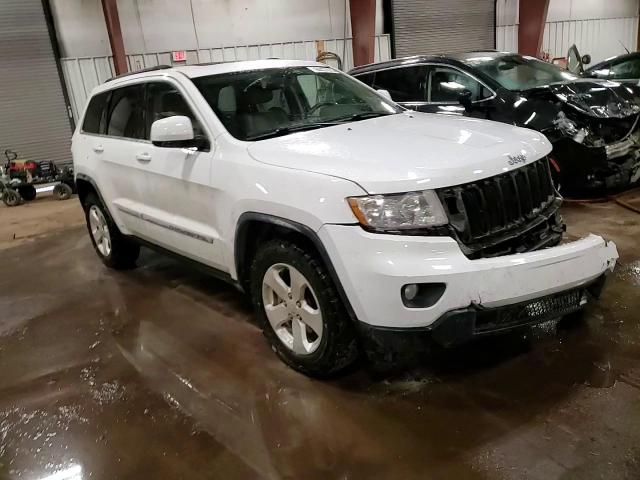 2013 Jeep Grand Cherokee Laredo VIN: 1C4RJFAG0DC582088 Lot: 94437975