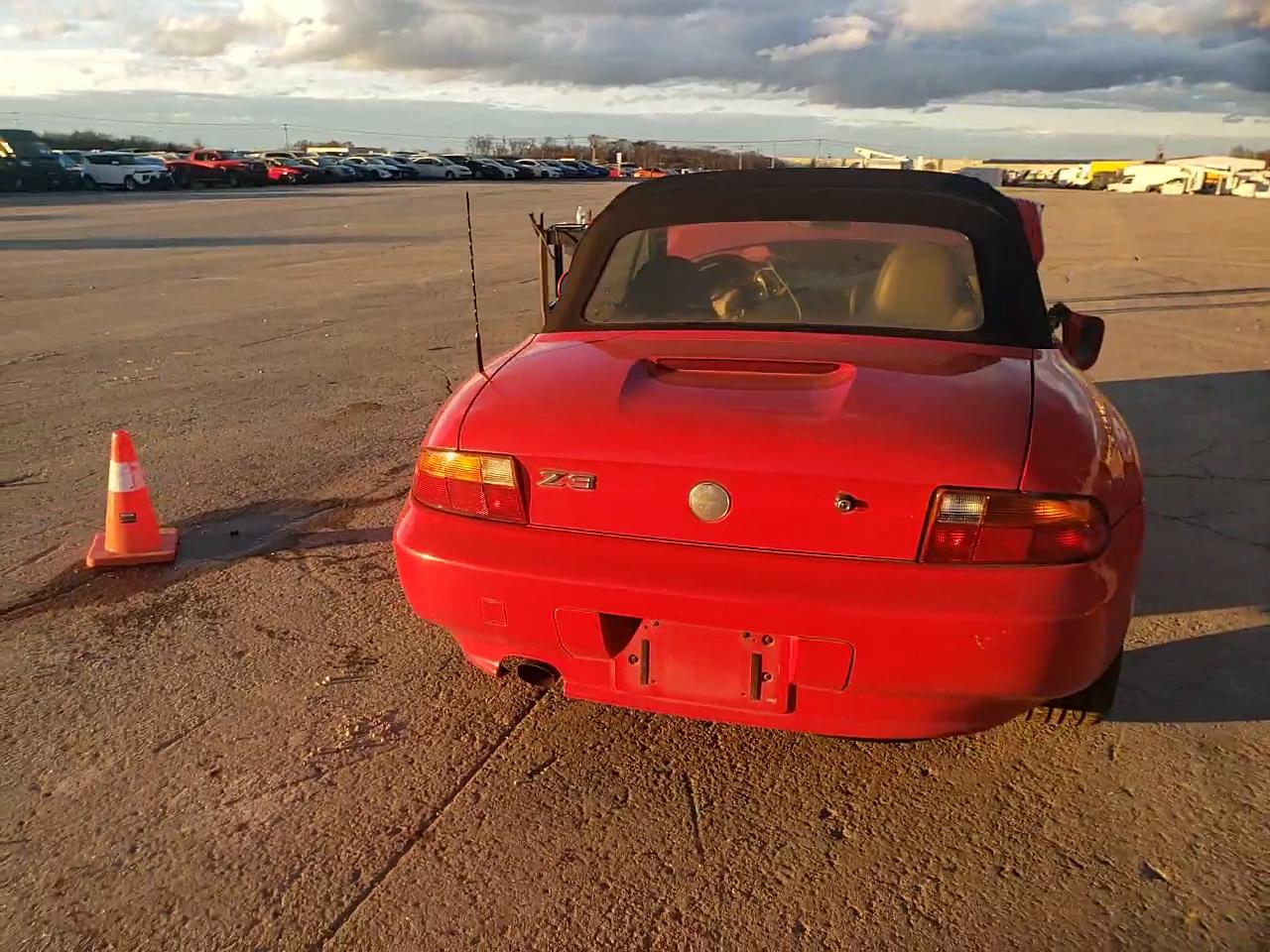 Фото: 4USCH7322VLE03461