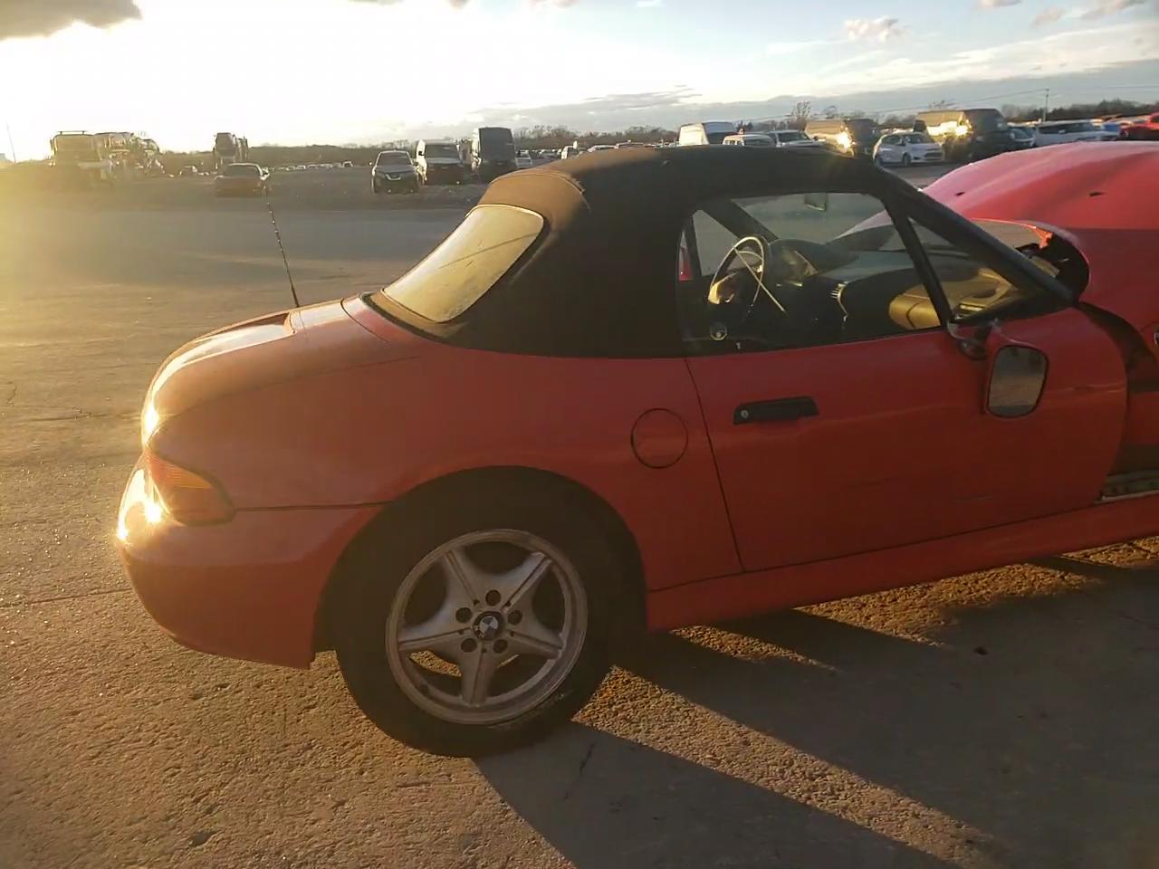 Фото: 4USCH7322VLE03461