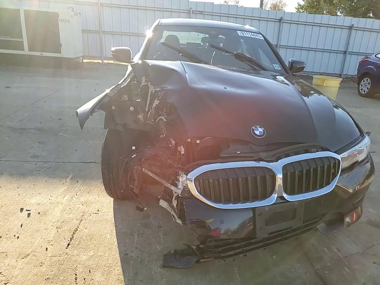 Фото: 3MW5R7J00M8B65722