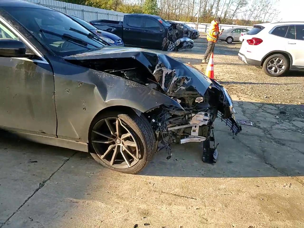 Фото: 3MW5R7J00M8B65722