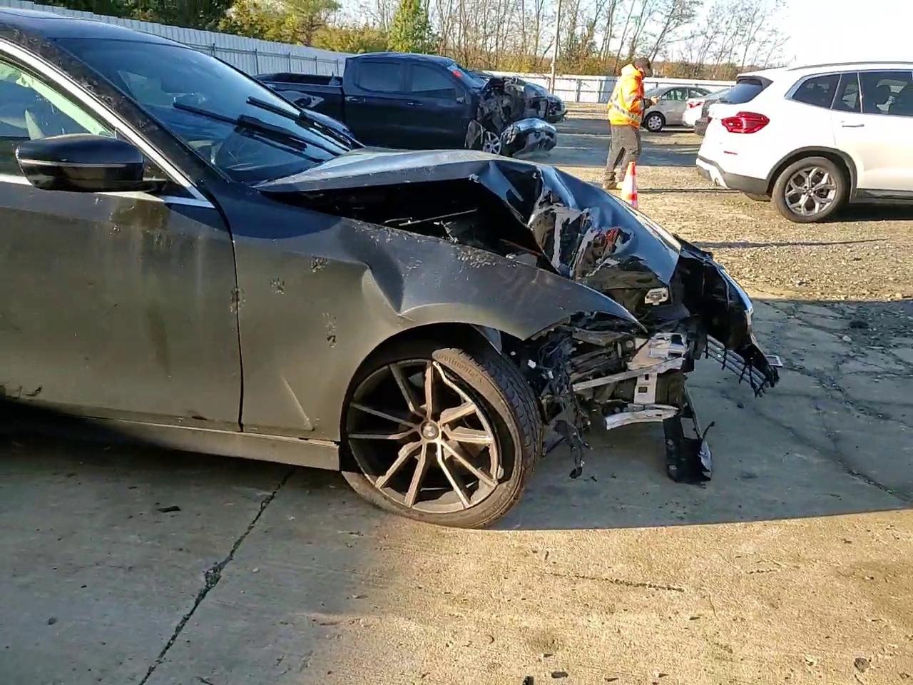 Фото: 3MW5R7J00M8B65722