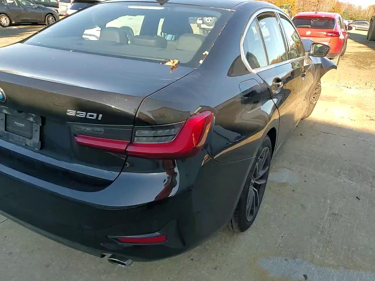 Фото: 3MW5R7J00M8B65722