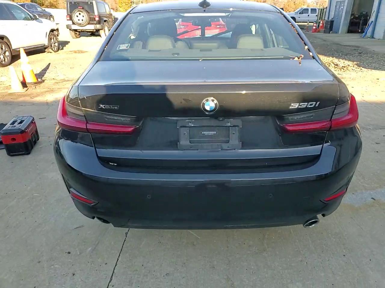 Фото: 3MW5R7J00M8B65722