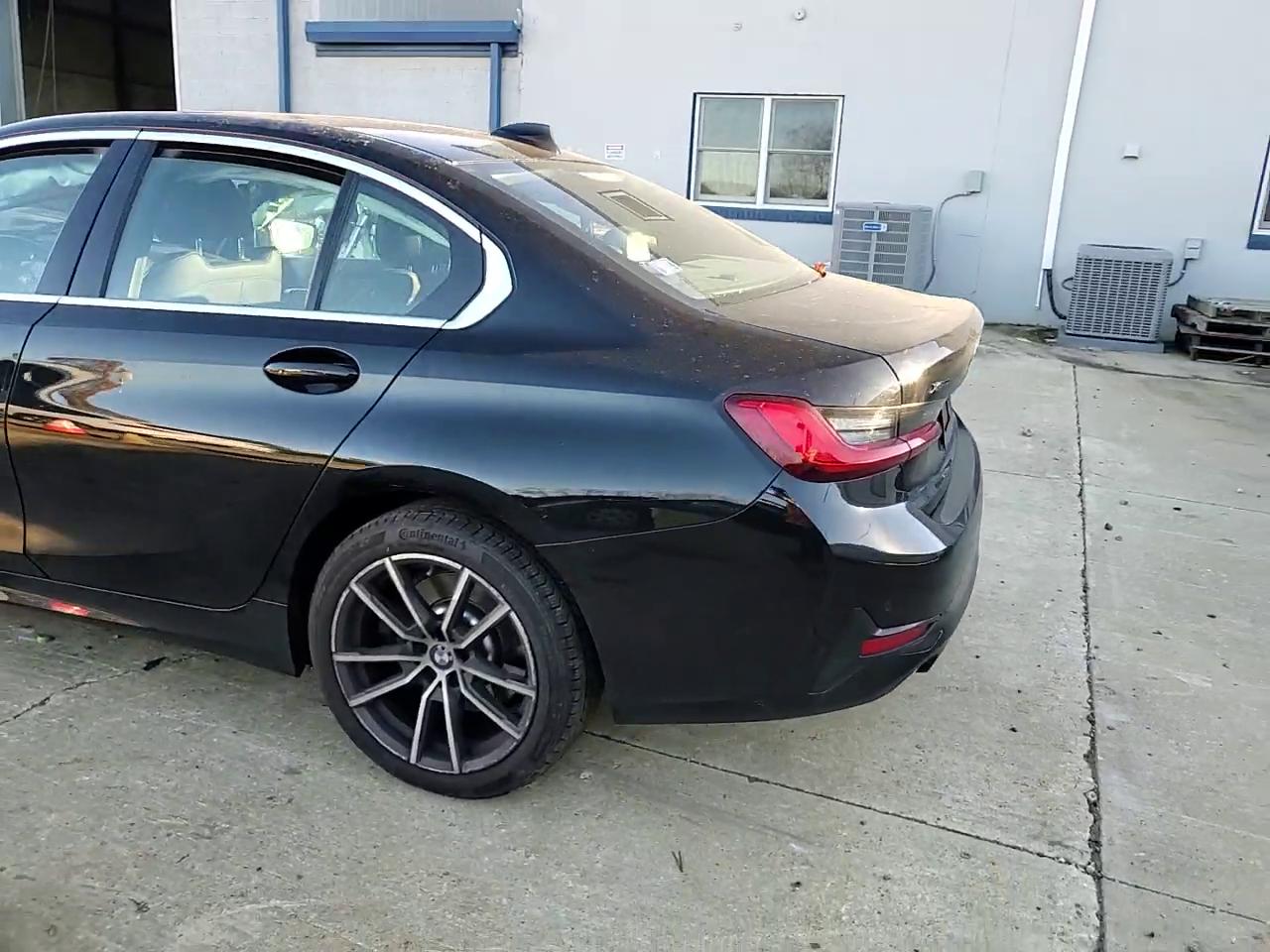 Фото: 3MW5R7J00M8B65722