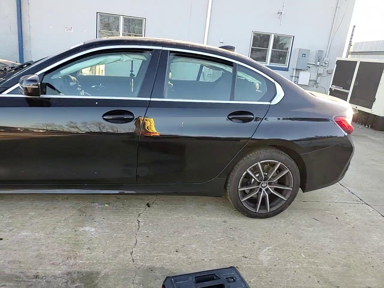 Фото: 3MW5R7J00M8B65722