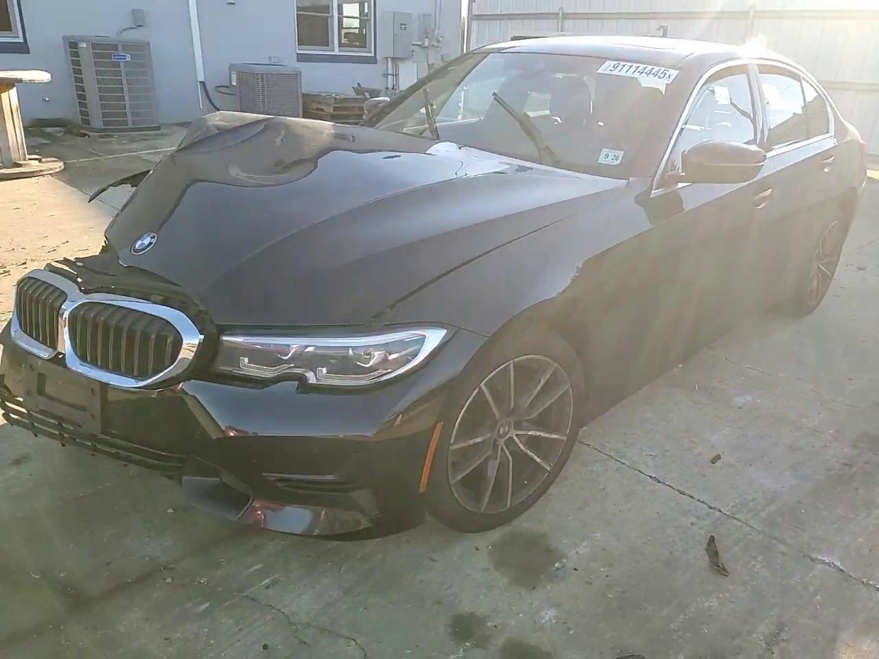 Фото: 3MW5R7J00M8B65722