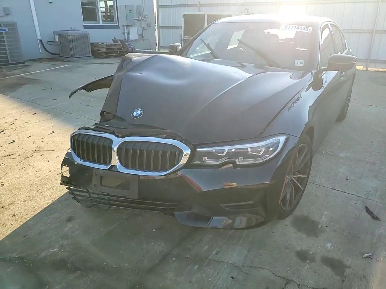 Фото: 3MW5R7J00M8B65722