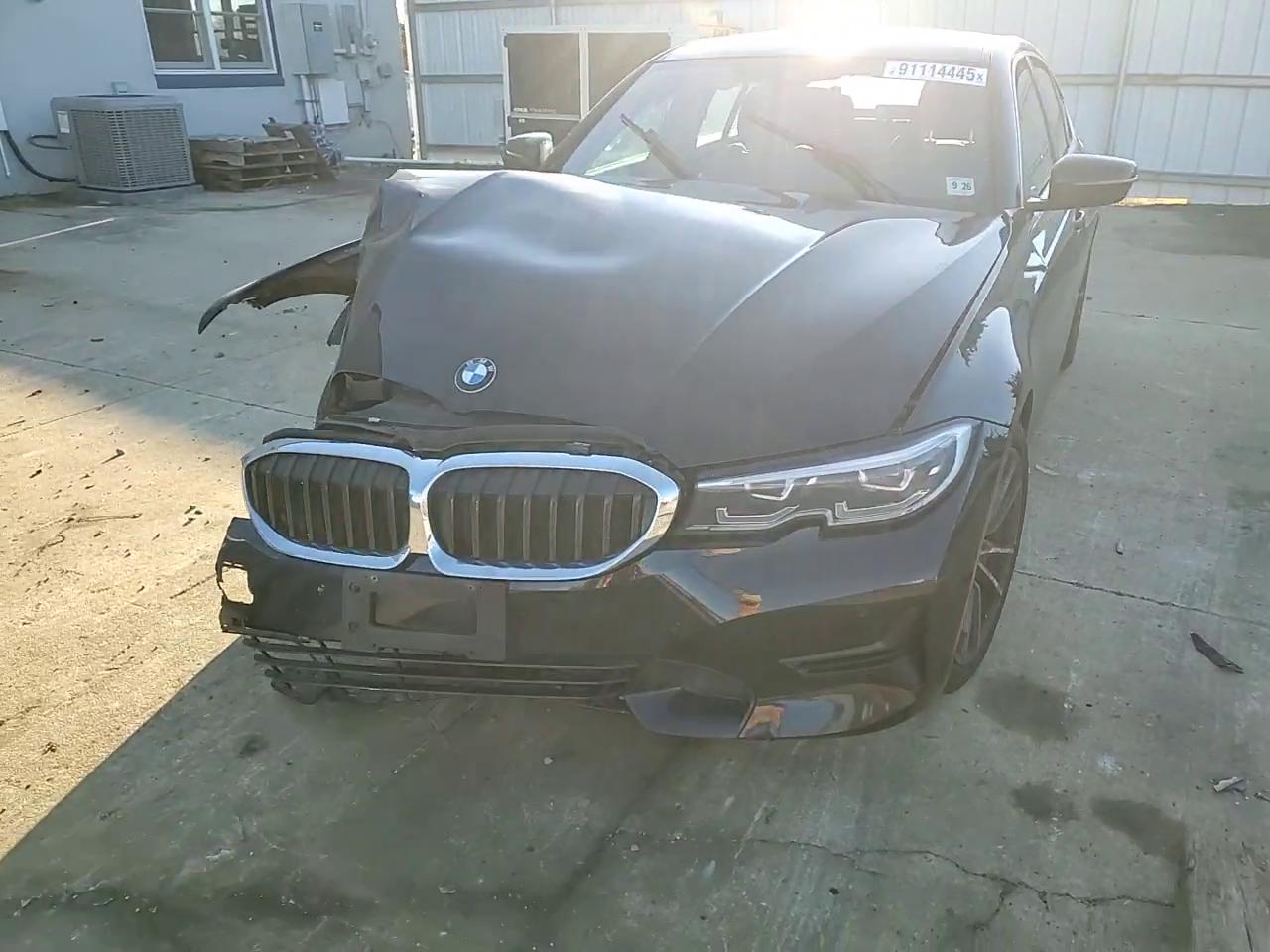 Фото: 3MW5R7J00M8B65722