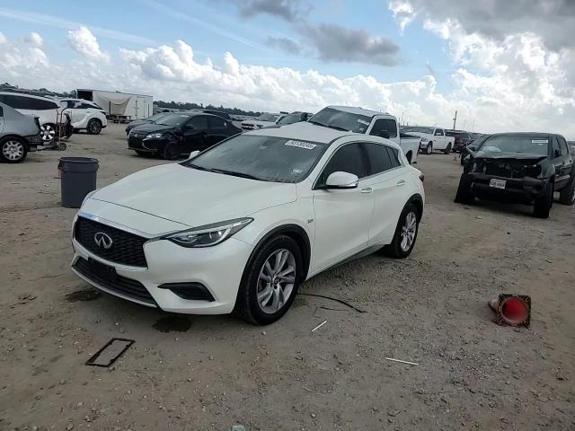 2018 Infiniti Qx30 Pure VIN: SJKCH5CP6JA003165 Lot: 93130245