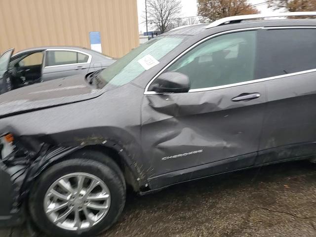 2019 Jeep Cherokee Latitude Plus VIN: 1C4PJLLB7KD264354 Lot: 94225675