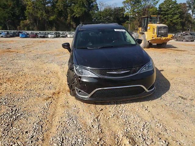 2017 Chrysler Pacifica Touring L VIN: 2C4RC1BG9HR598377 Lot: 92994825